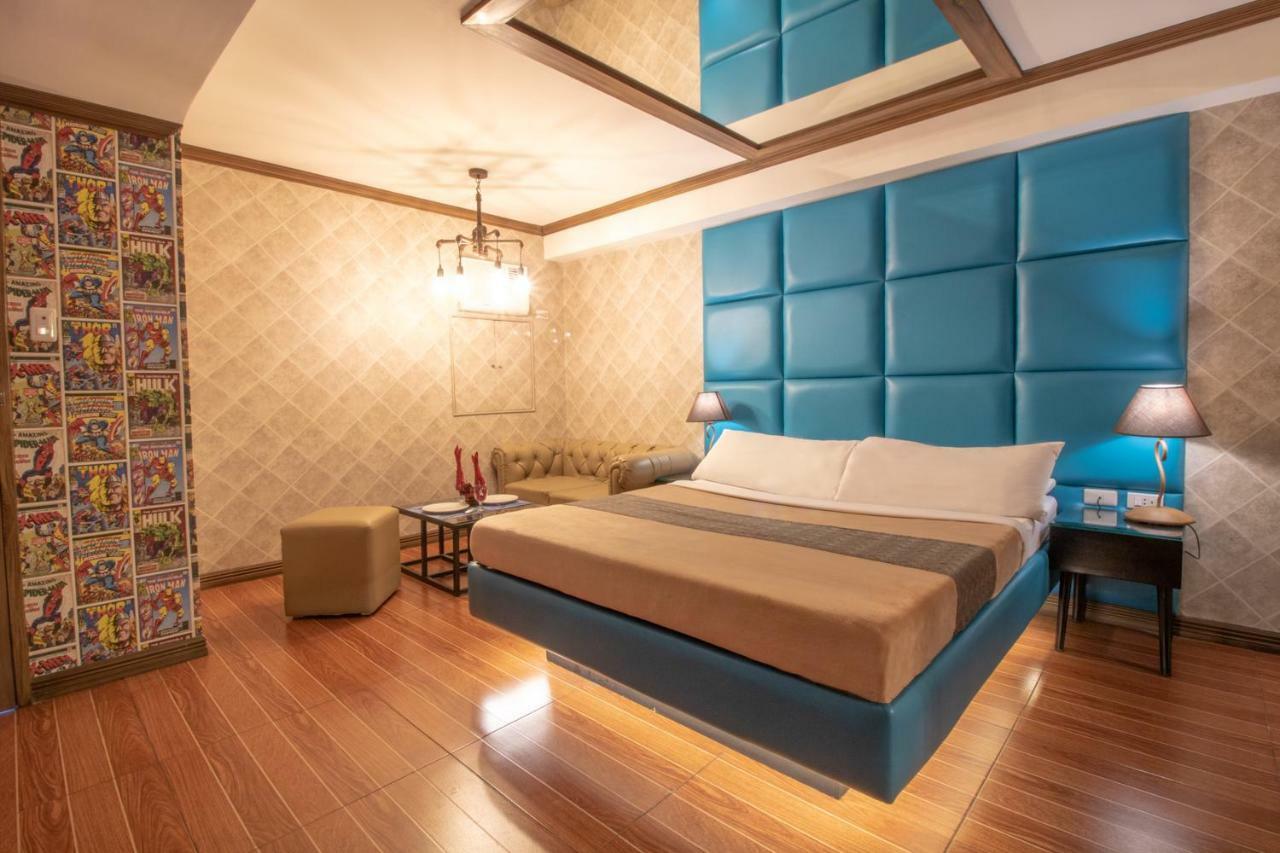 วิกตอเรีย คอร์ต ฮิลล์เครสต์ ปาซิก มอเตอริสต์ ลอดจ์ Motel Pasig City ภายนอก รูปภาพ